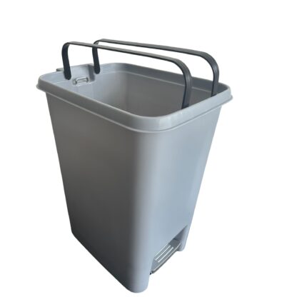 Caneca Cuadrada Plástica con Pedal 15 Litros - Imagen 7